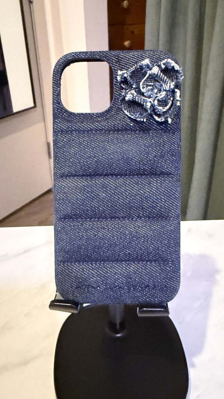 Urban Sophistication The Puffer Case Denim Flower for iPhone 13